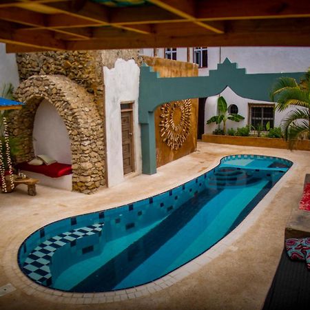 Hotel Firefly West Wing Bagamoyo Esterno foto