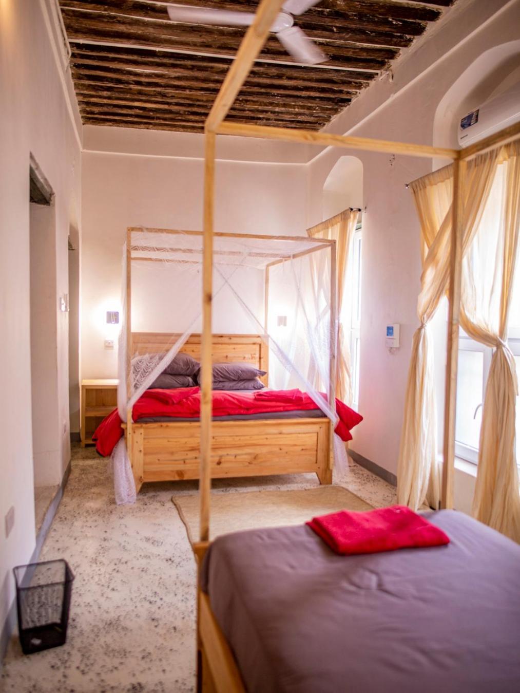 Hotel Firefly West Wing Bagamoyo Esterno foto